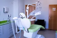 DENTÁRIAS V-PROMED Clínica de Angeja