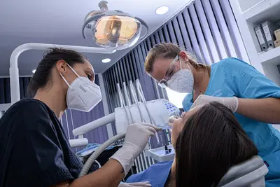 CLÍNICA MÉDICA DENTÁRIA LACERDA - Dentista Aveiro