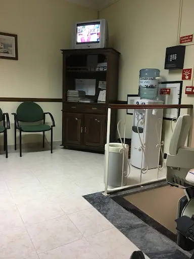 Clínica Médica Dentária José Belarmino Lda