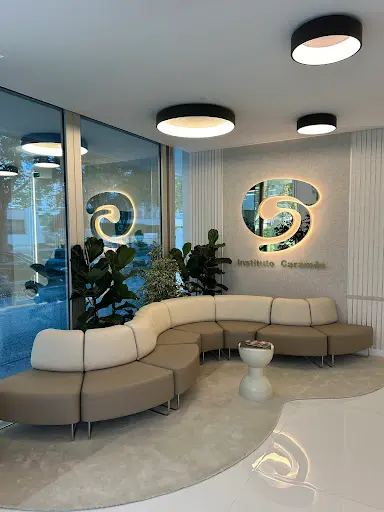 Instituto de Implantologia Cascais