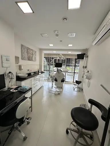 JR Dental - Clínica Dentária e Laboratório De Prótese Dentária, Lda.