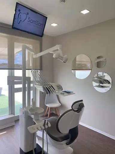 SorriSart Clinica Médica e Dentária