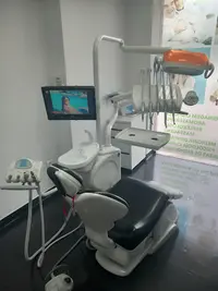 Clinibispo - Clínica Médica, Dentária E De Bem-Estar, Lda.