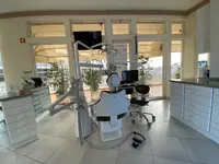 Clínica Dentária Dra. Nádia Alves (agora GREENMED na Rua 5 de Outubro, 28)