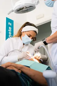 Clínica Dentária Sorri.Dente - Faro