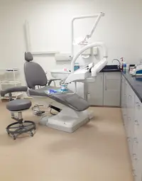 Dental Cris Clínica Dentária