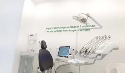 Clínica dos Jerónimos - Dentista Lisboa