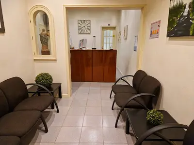 Clínica Médica E Dentária Dr. Varela Silva, Unipessoal Lda.