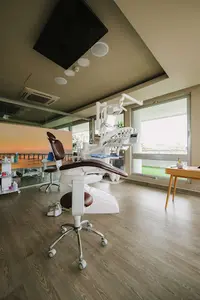 Clínica What Dental & Aesthetic Spot