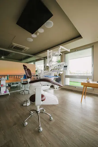 Clínica What Dental & Aesthetic Spot