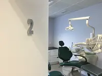 Vitasmile Implant Clinic