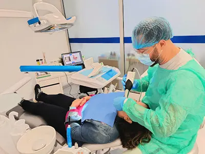 Clínica Dentária Oralmax