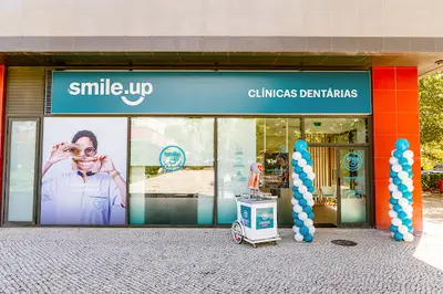 Clínica dentária Smile.up | Moscavide