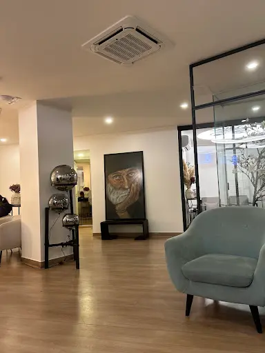 CMROM - Centro Médico e de Reabilitação Oral de Mangualde