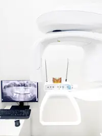 Clínica Dentária Dentalmed. Algés - Estética Dentária & Implantes Dentários