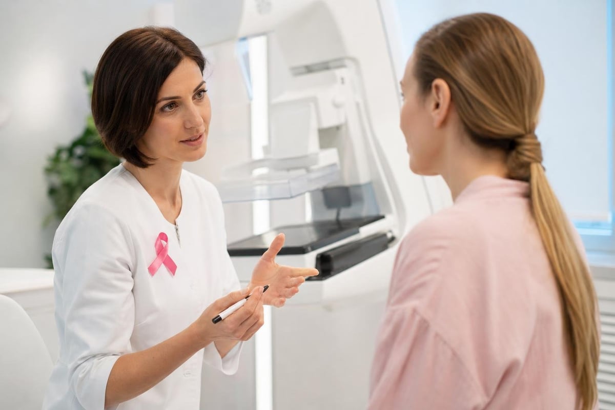 Oncologia em foco: prevenção, rastreios e medicina de precisão no combate ao cancro