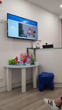 Remiclínica-clínica Médica Dentária Lda