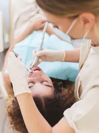 Instituto Médico e Dentário Dra. Sara Martins