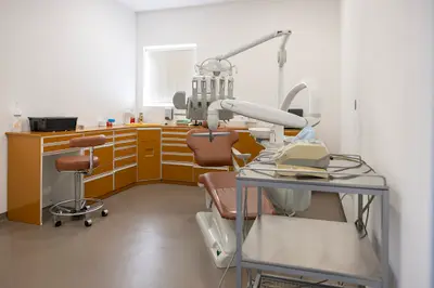 Avenida 645 - Centro Médico Dentário
