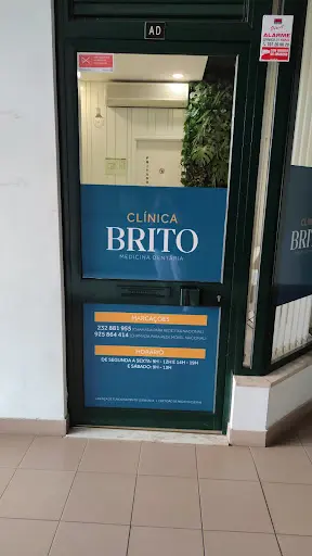 Clínica Brito - Medicina Dentária