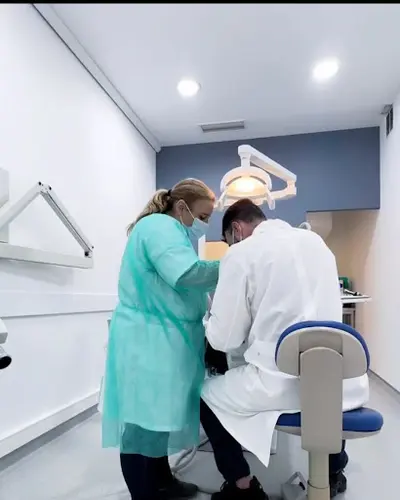 DentalClinic Camacha - Dr. Nuno Nóbrega
