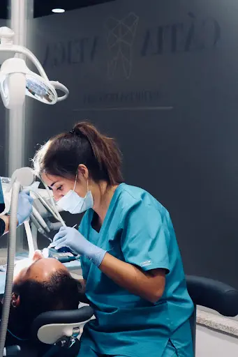 Cátia Veiga Medicina Dentária