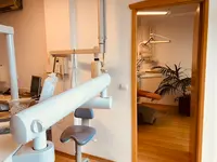 Clínica De Medicina Dentária 1º De Maio