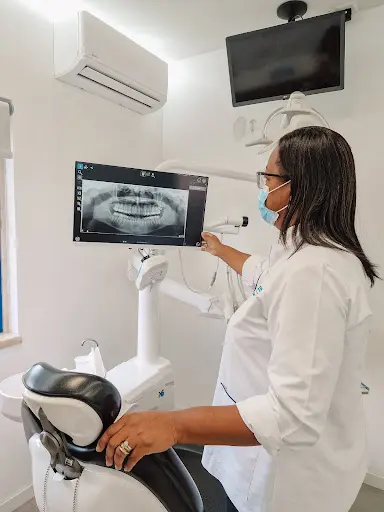 Clínica de Medicina Dentária Brito & Raposo