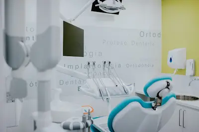 Clínica Dentária OralMED Amora
