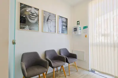 Implant Arte - Centro de Implantologia e Estética Dentária