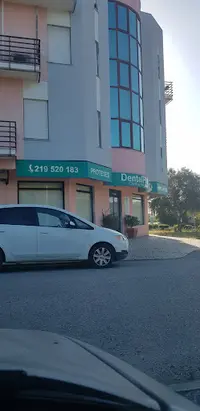 Centro Médico e Dentário Quinta das Índias Lda