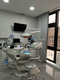 Clínica Dentária Dr. Vasco Piedade Pedroso Implantes Aparelhos