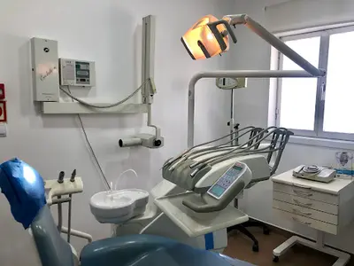 Consultório Dentário Cova da Bela - Orlando Lima