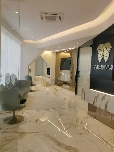 Gran Via - Clínica Médica Dentária