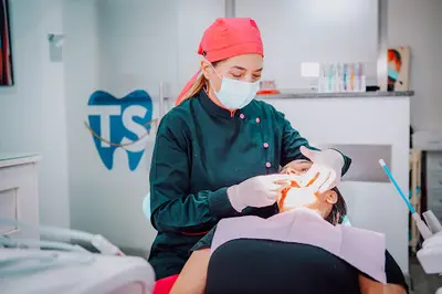 Clínica Dentária Tales Spessotto | Implantes e Reabilitação Oral em Viseu